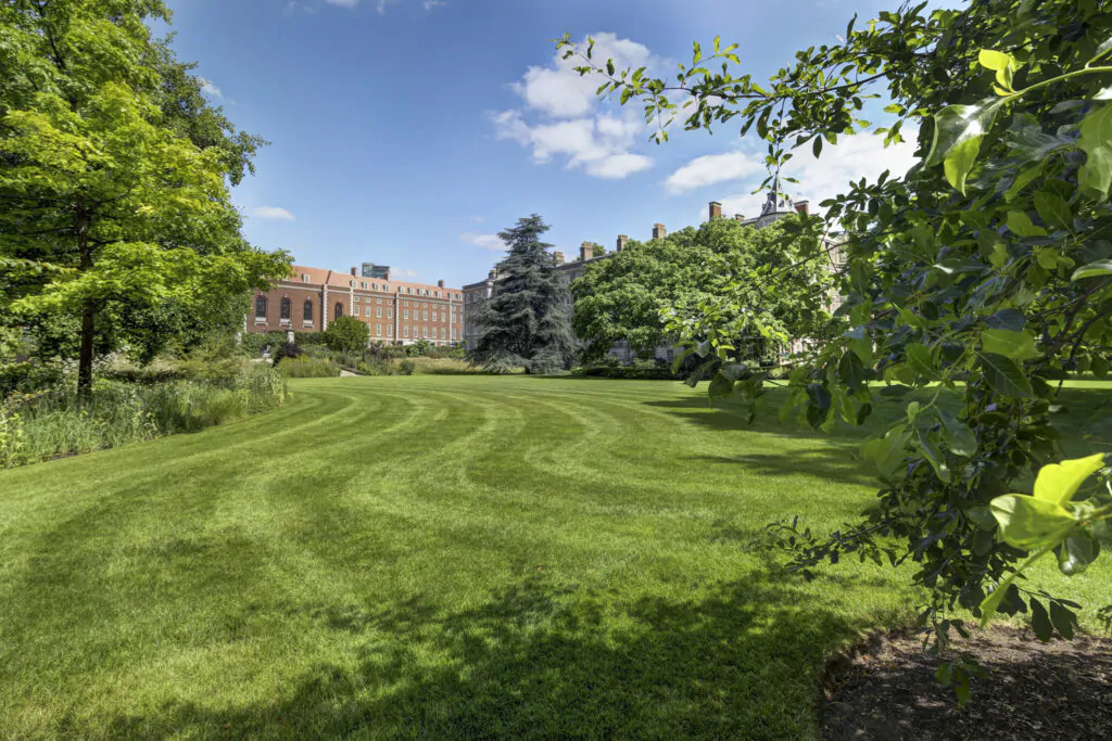 summer party venues in London