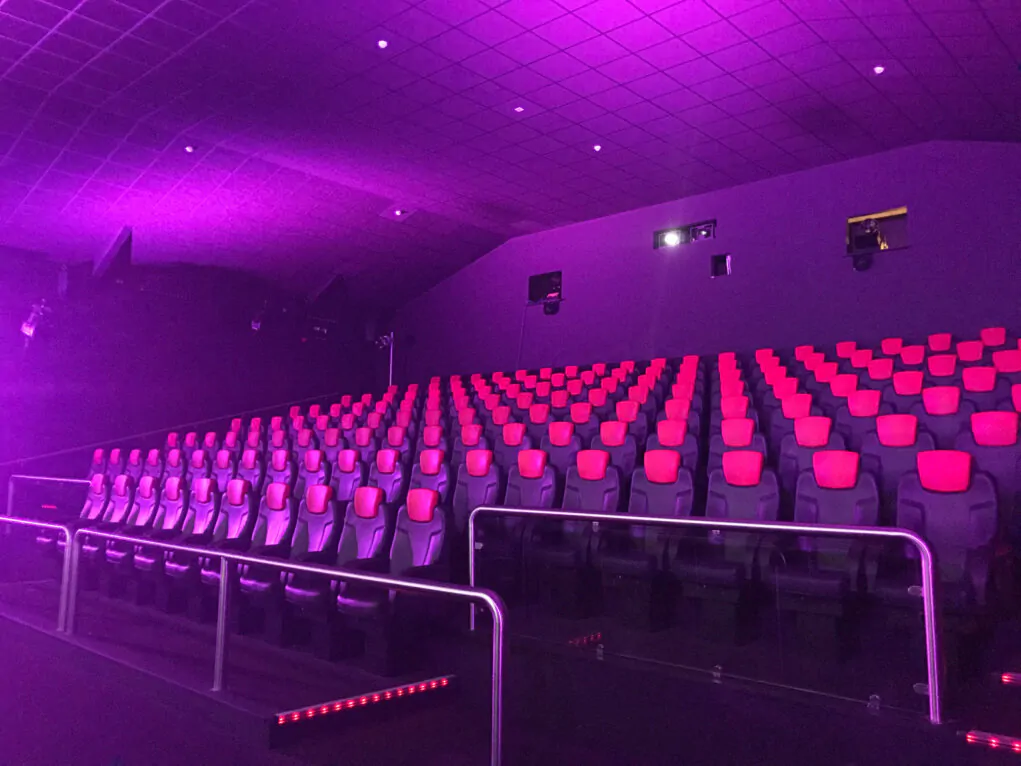 paultons corporate hire