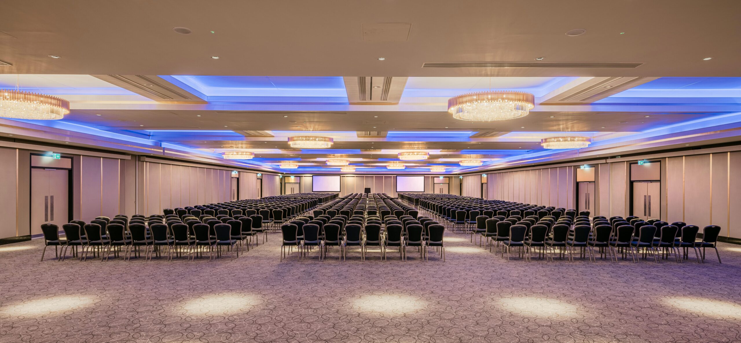stunning ballroom for vip events