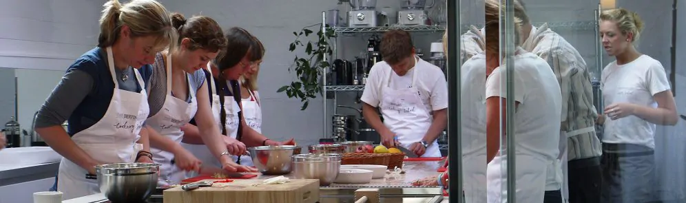cookery school hen party