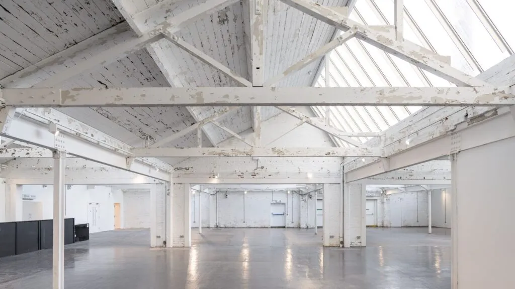 dry hire blank canvas